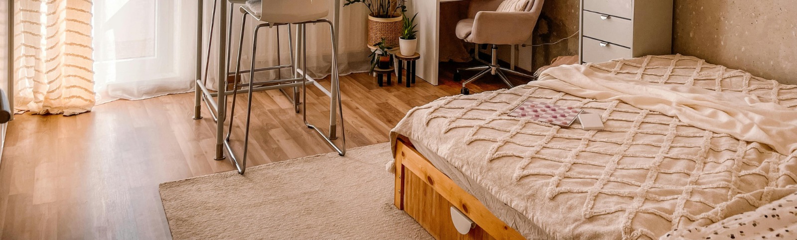 Flats in Pratap Nagar-4 Flats in Pratap Nagar